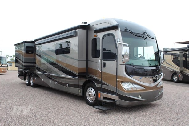 2014 American Coach REVOLUTION 42G